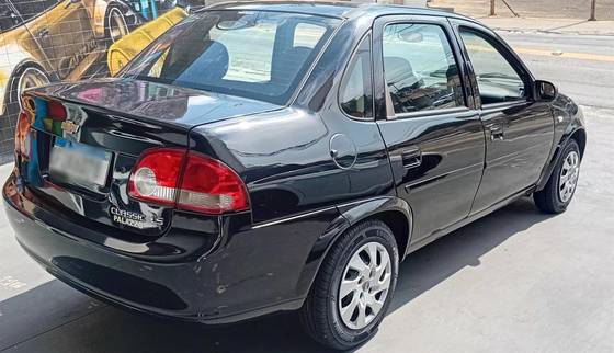 CHEVROLET CLASSIC 1.0 MPFI LS 8V FLEX 4P MANUAL CHEVROLET CLASSIC 1.0 MPFI LS 8V FLEX 4P MANUAL